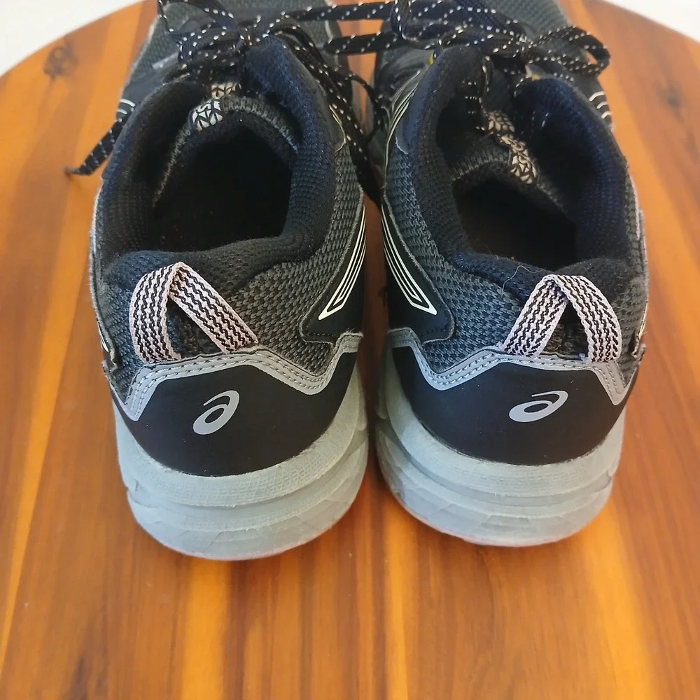Asics Gel-Venture 8 Running Shoes Womens 8.5 Wide Black Trail Athletic‎ 1012A706